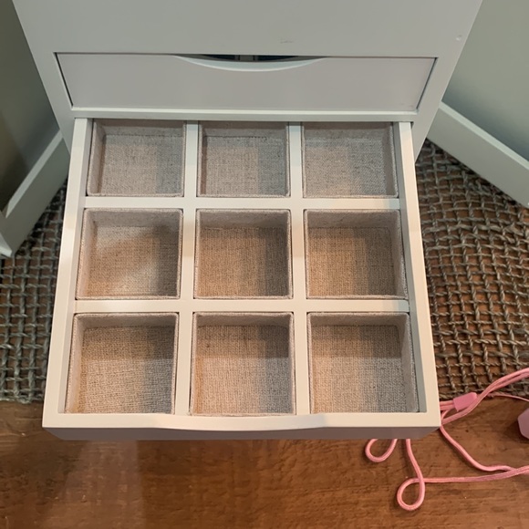 Pottery Barn Storage & Organization Pottery Barn Jewelry Organizer